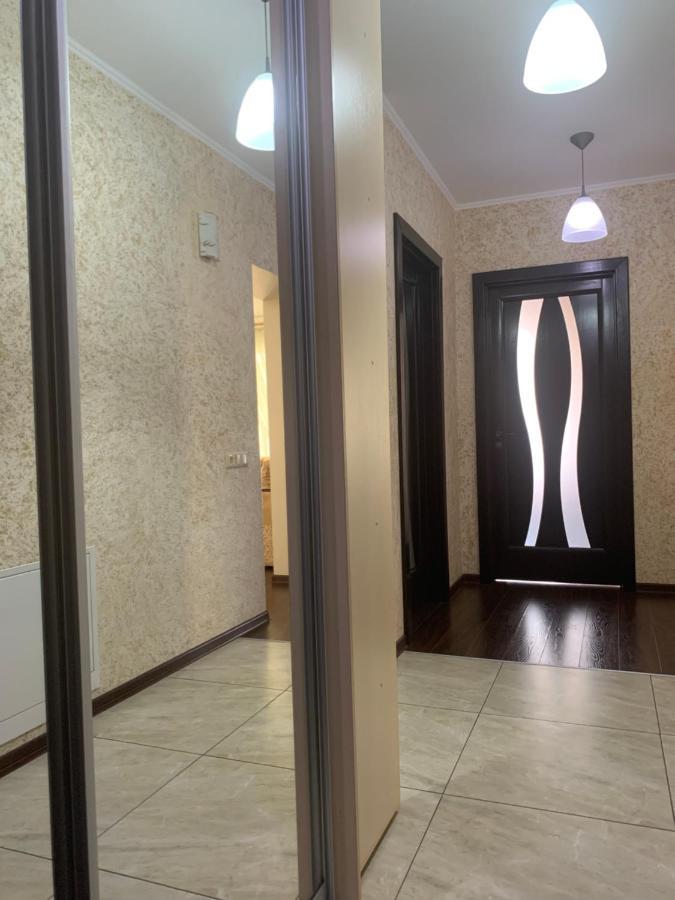 Great Apartment In The City Centre Ivano-Frankivsk Ngoại thất bức ảnh