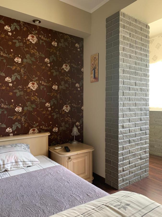 Great Apartment In The City Centre Ivano-Frankivsk Ngoại thất bức ảnh
