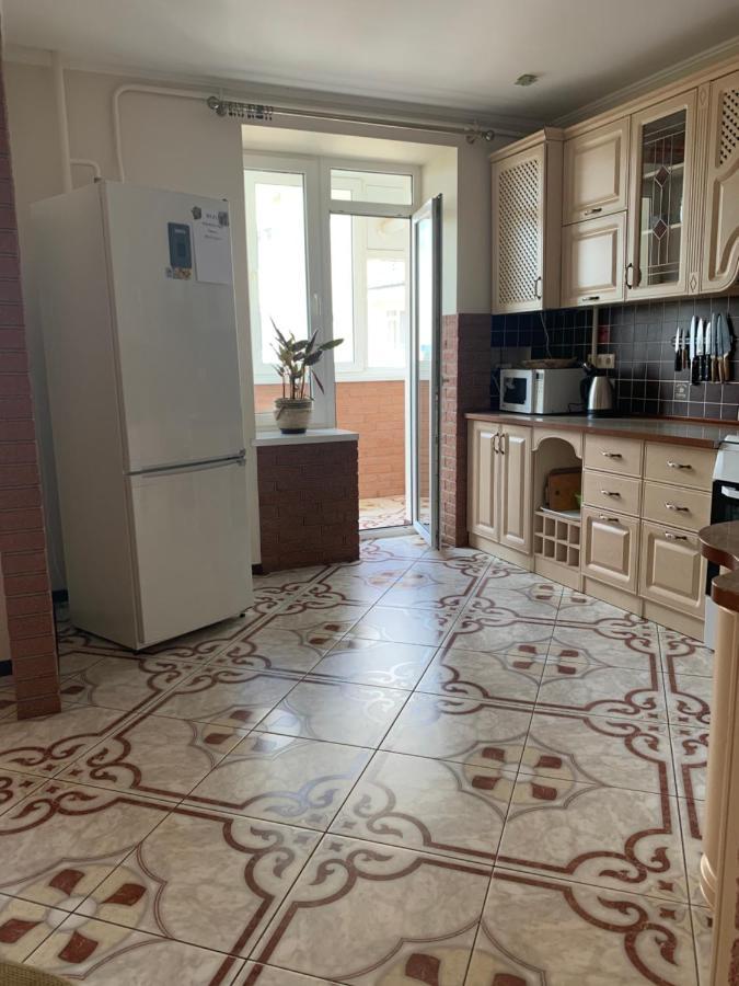 Great Apartment In The City Centre Ivano-Frankivsk Ngoại thất bức ảnh