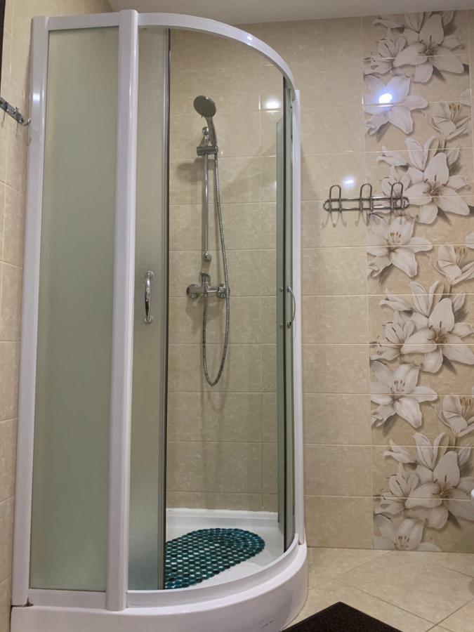 Great Apartment In The City Centre Ivano-Frankivsk Ngoại thất bức ảnh