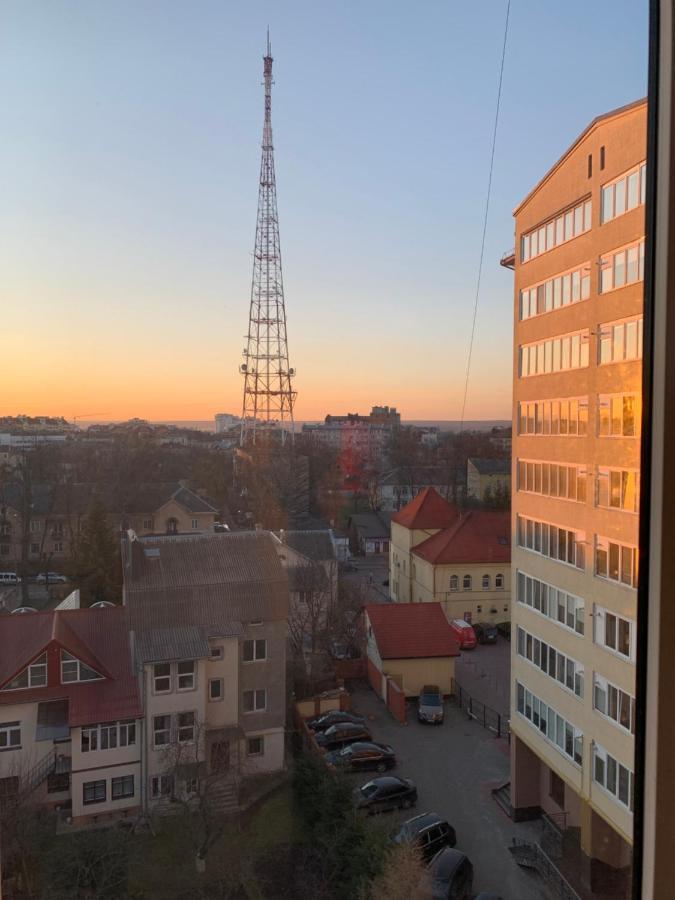 Great Apartment In The City Centre Ivano-Frankivsk Ngoại thất bức ảnh